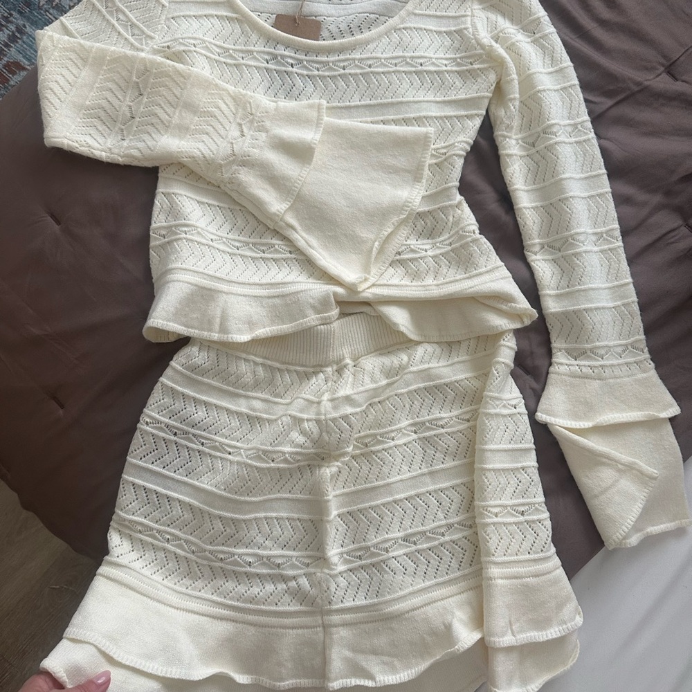 RIHOAS Cream Long Sleeve Knit Dress